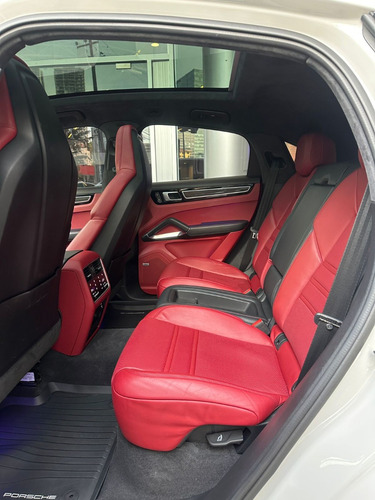 Porsche Cayenne Turbo Coupé