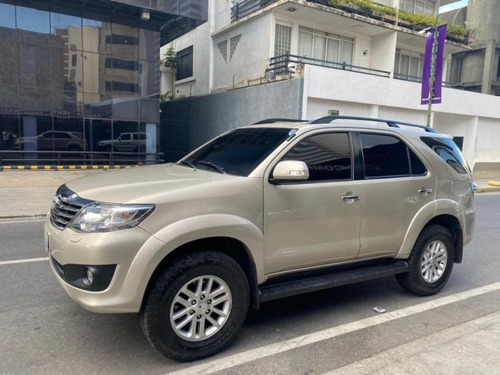 Toyota Fortuner -automática