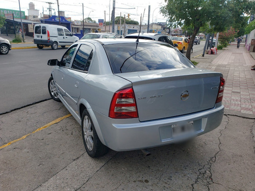 Chevrolet Astra Gls 4p 2011 Con Gnc