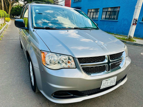 Dodge Grand Caravan 3.7 Sxt At