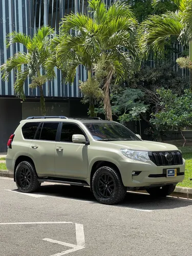 Toyota Prado Txl 3.0 Turbo Diésel 4x4 Automática