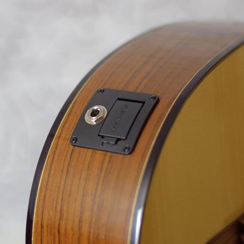 Violão Rozini Rx515 Studio Flat Nylon Ativo Fishman Clasica 2 Tampo Spruce Maciço Brilhante Braço Cedro Laterais/fundo Louropreto Escala Purpleheart Traste Cromo Níquel Tarraxa Cromada Eletroacústico