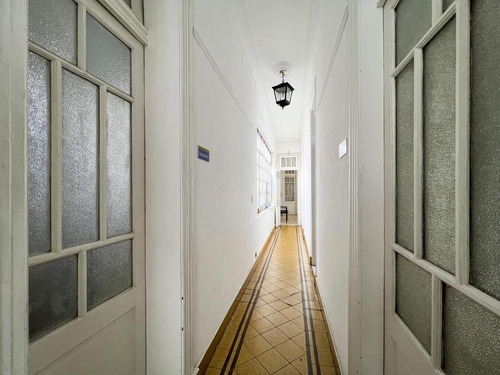Imagen 25 de 29 de Casa Apta Instituciones A Metros De Bv. Oroño