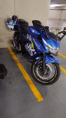 Motocicleta En Exelentes Condiciones