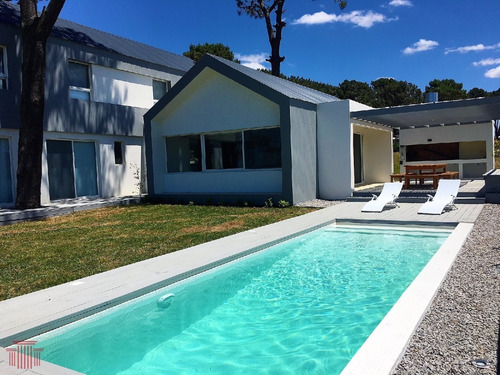 Casa En Jose Ignacio , Barrio Privado - Ref: 13090