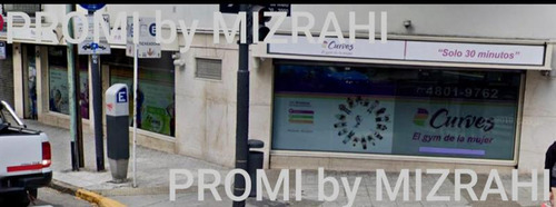 Venta Local De Esquina En Recoleta Con Renta