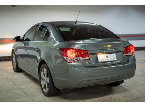 Imagem 8 de 14 de Chevrolet Cruze 1.8 Lt 16v Flex 4p Automático