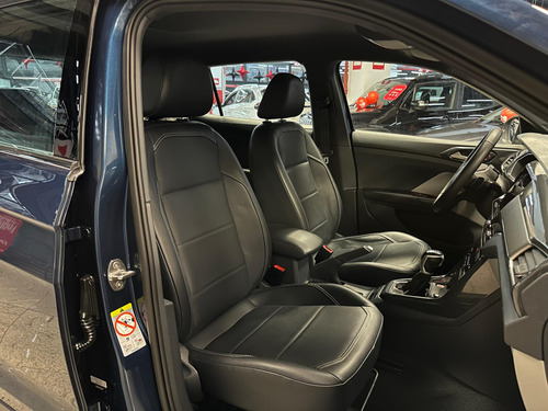 Volkswagen T-Cross 1.4 250 TSI TOTAL FLEX HIGHLINE AUTOMÁTICO