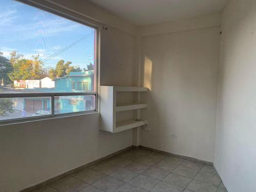 Oficina En Renta En La Modera, Irapuato Gto.