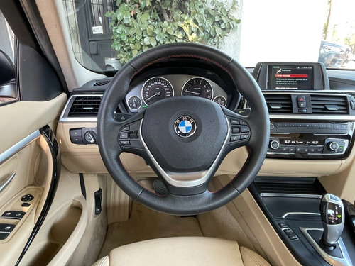 Bmw 318i Lcd 2018 Unico Dueño Flamante