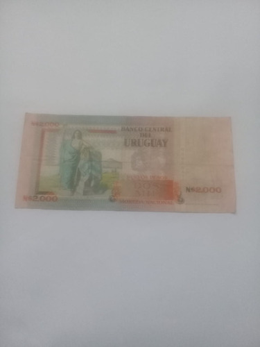 Billete De 2000 Pesos Nuevos Uruguay