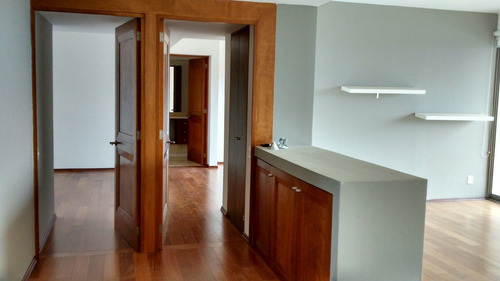 Imagen 1 de 14 de Venta De Departamento En Santa Fe. Amplio E Iluminado