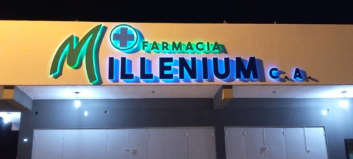 Imagen 4 de 6 de Letras Corporeas En Acero Inoxidable, Metal Pintado Y Bronce
