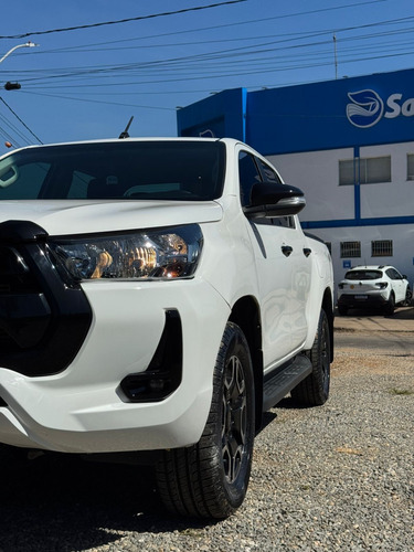Toyota Hilux 2.8 Std Power Pack Cab. Dupla 4x4 Tdi 4p