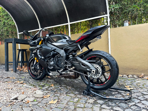Yamaha R1 (1000 No R6 No Zx10r No S1000rr) *olivos*