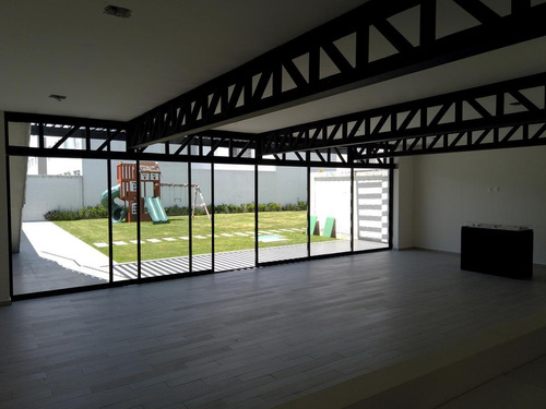Imagen 4 de 16 de Venta Casa Nueva En Fraccionamiento Botaniko Metepec