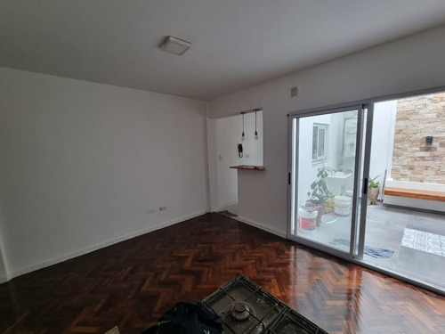 Imagen 2 de 12 de Departamento En Venta De 1 Dormitorio En Balvanera