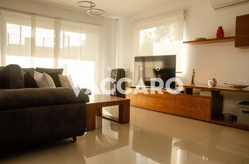 Casa 4 Dormitorios Con Piscina En Barrio Cerrado