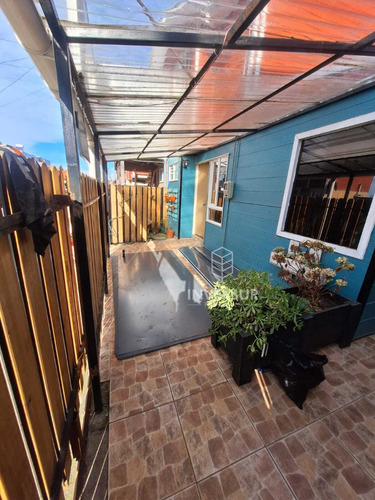 Casa En Barrio Residencial En Altos De Frutillar