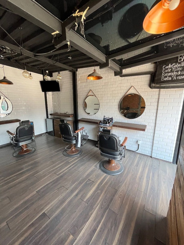 Local Comercial En Lomas De Chapultepec.