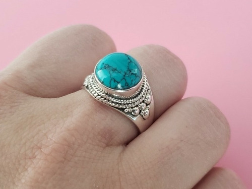 Imagen 2 de 6 de Anillo Modelo Iowa En Plata Italiana 925 Y Piedra Natural
