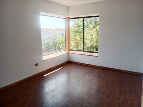 Broker Comercial Bosques 4d-3b-3est-patio