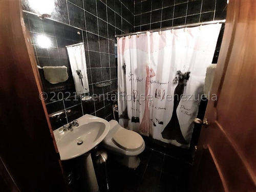 Los Naranjos Del Cafetal , Casa En Venta , 26-287