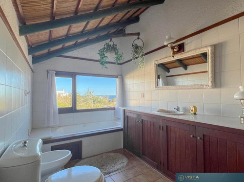 Alq Temp Casa 3 Dorm + Svcio Con Mb Ubicacion En El Chorro (ref: Atm-1401)