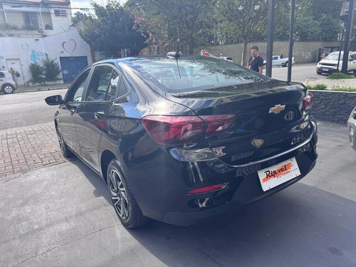 Chevrolet Onix plus 1.0 Lt Turbo 4p