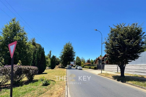 Local Comercial En Arriendo, Exclusivo Sector En Temuco