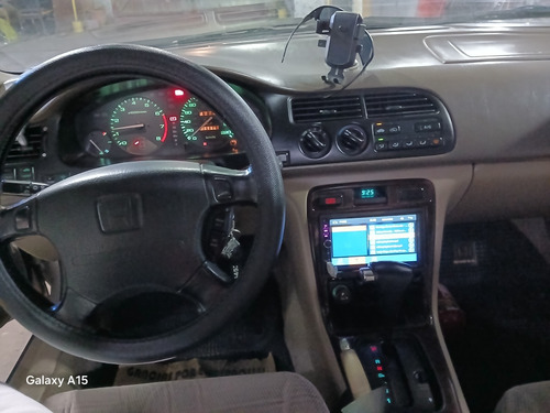 Honda Accord 2.2 Ex At