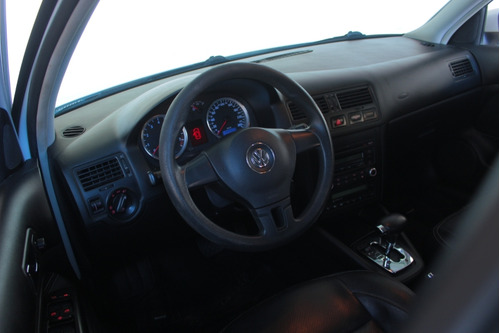 Volkswagen Golf 2.0 MI 8V FLEX 4P TIPTRONIC
