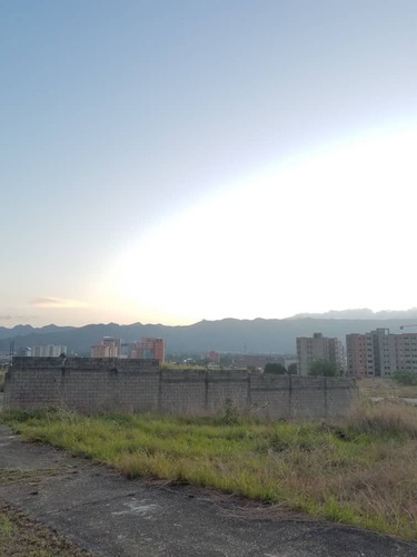 Imagen 14 de 15 de Terreno En Venta Urb. Jardin Mañongo