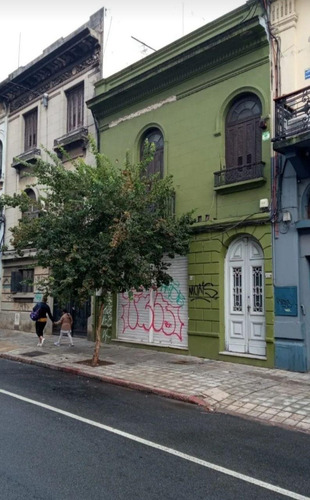 Alquiler Casa En Planta Alta Prox A 18 De Julio
