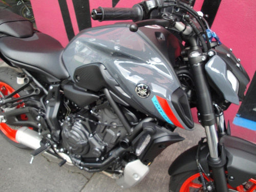 Imagen 5 de 10 de Yamaha Mt 07 Recibo Moto O Auto Paga Con Tarjetas Oportunida
