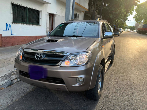Toyota Sw4 3.0 Srv Cuero At 2006