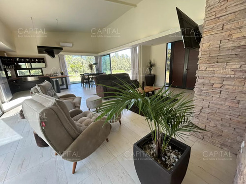 Chacra Con Casa Moderna En Venta, Ruta 39.