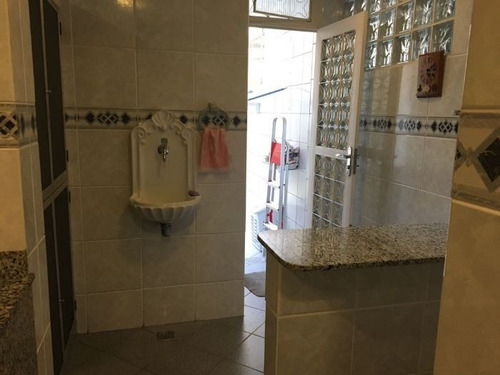 Apartamento À Venda Na Boulevard Vinte E Oito De Setembro, Vila Isabel, Rio De Janeiro - Rj - Liv-11878