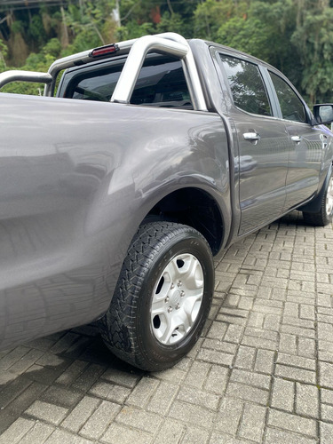 Ford Ranger 3.2 Xlt Cab. Dupla 4x4 Aut. 4p