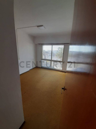 Departamento En Venta En El Centro De Rafaela