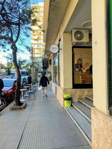 Imagen 2 de 11 de Local En Venta En Puerto De Olivos, Vicente López