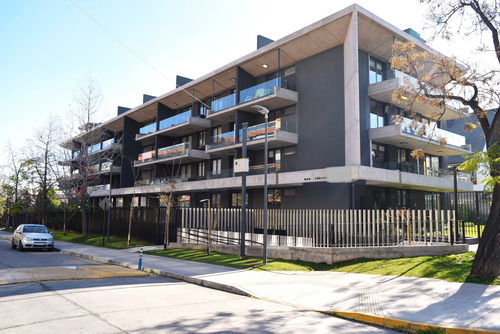 Lindo Dúplex Con Patio, Mar Jónico, Vitacura (84316)