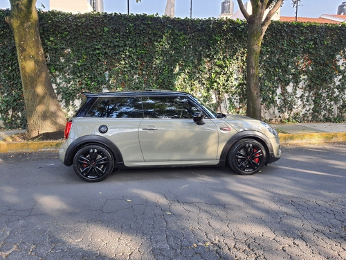 Imagen 1 de 11 de Mini Cooper S Jcw
