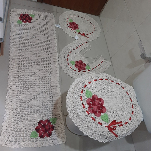 Jogo De Banheiro + Passadeira Avulsa Cor Vermelho