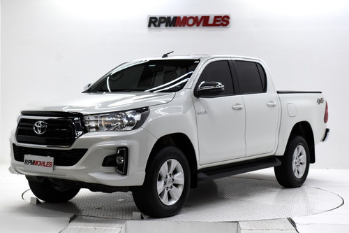 Toyota Hilux Srv 4x4 Automatica 2.8tdi 2019 Rpm Moviles