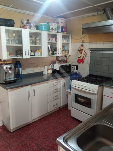 Casa En Venta De 3 Dorm. En Macul