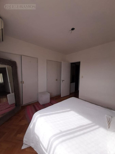 Imagen 6 de 16 de 3 Ambientes Apto Profesional O Vivienda - Piso Alto Con Mucha Luz Y Sol.