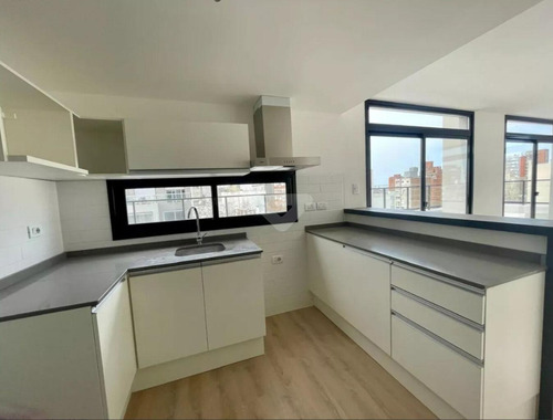 Venta Penthouse A Estrenar Centro 4 Dormitorios