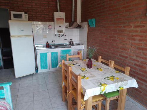 Complejo De Cabañas En Venta - 8 Cabañas - Cocheras - 1.311mts2 - Villa Carlos Paz, Córdoba