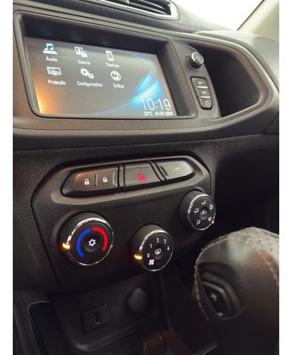 Chevrolet Onix 1.4 MPFI ACTIV 8V FLEX 4P AUTOMÁTICO